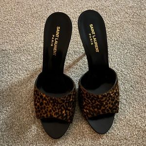 SOLD 💥Brand new with box Saint Laurent leopard mules sz 39